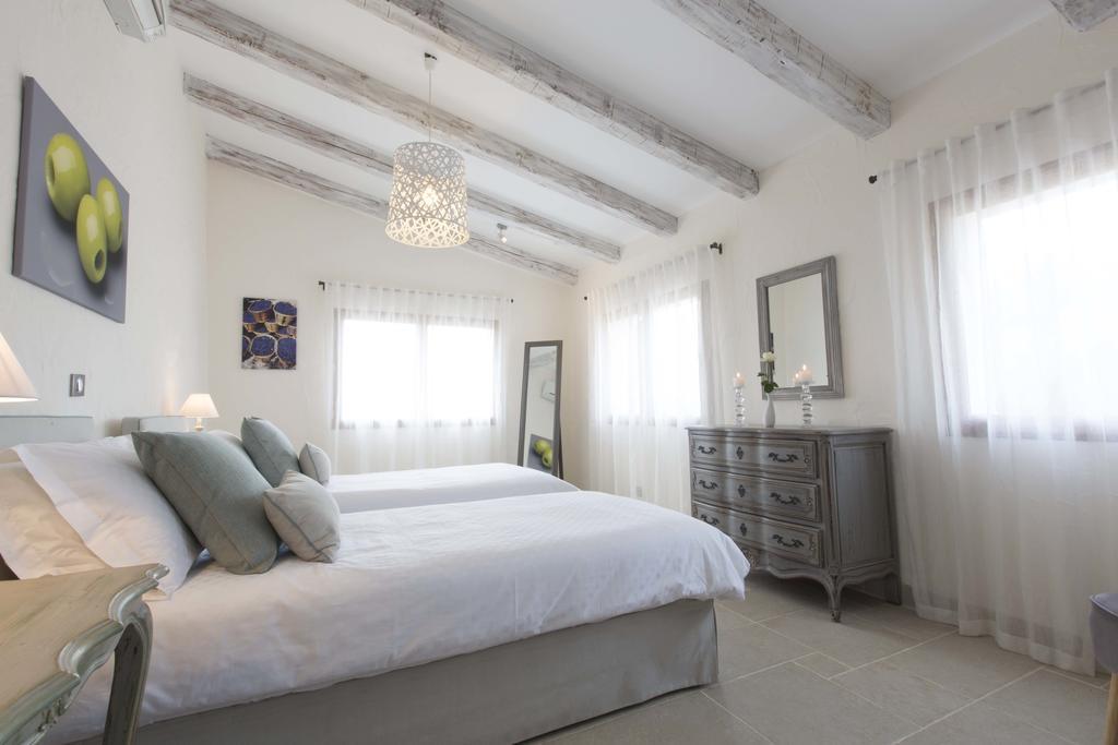 Villa Mas Des Avelines Le Brulat Esterno foto